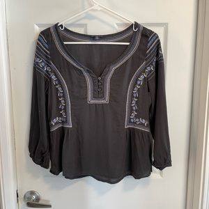 American Eagle Babydoll Top. 3/4 Length Sleeves